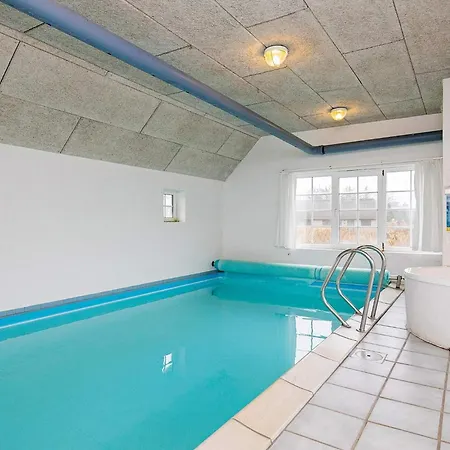10 Person In Ulfborg-by Traum 펜션