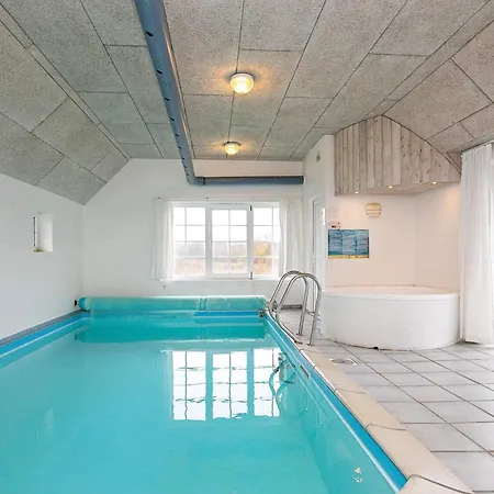 10 Person In Ulfborg-by Traum 펜션 *